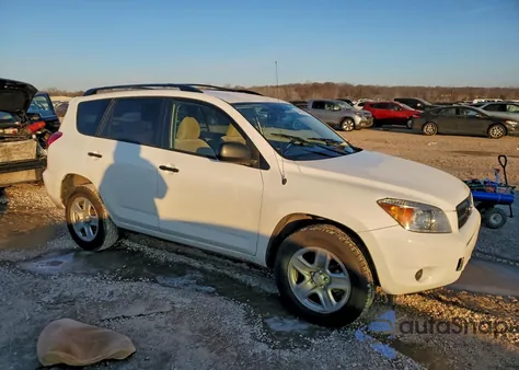 2006 Toyota Rav4 z USA, uszkodzony, nr VIN JTMBD33V666020779